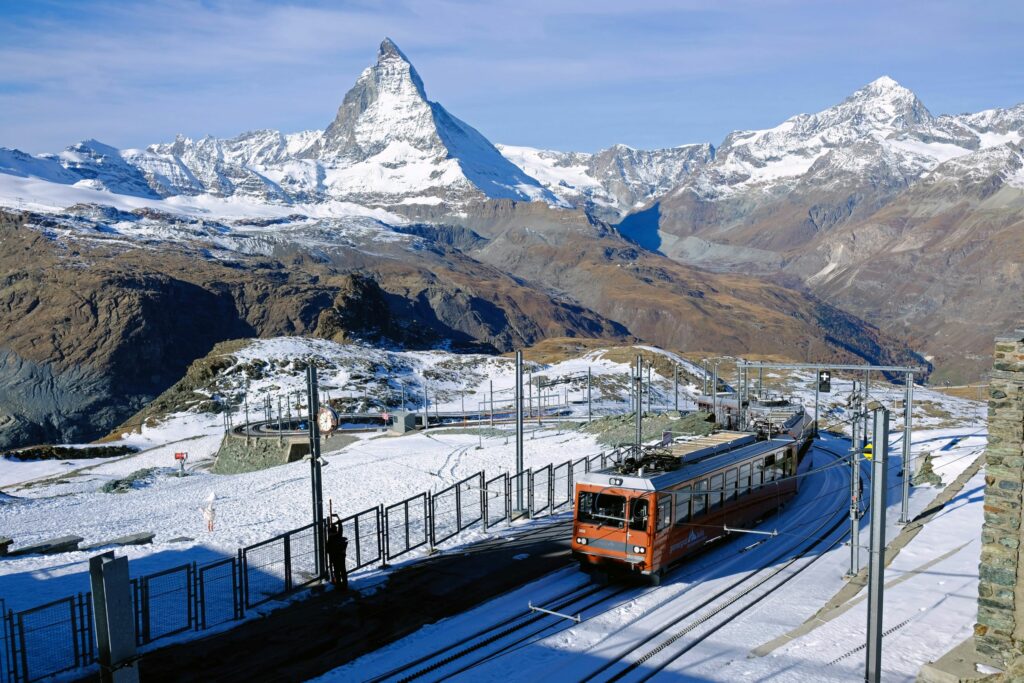 Przepiękny widok na Matterhorn z Gornergrat. Zdjęcie: Young Shih.